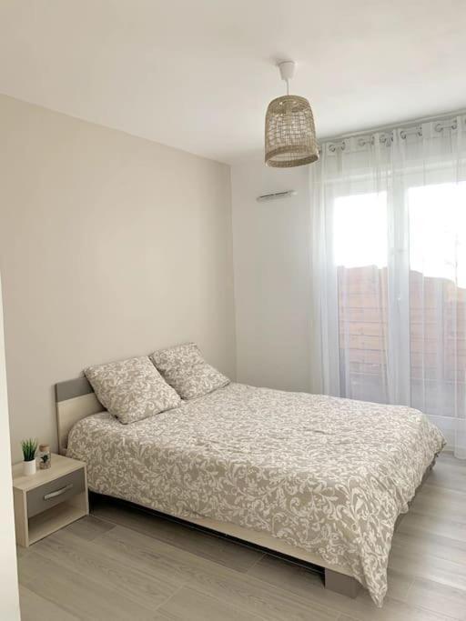 Grand F3 A 30Mn De Paris - Terrasse + Parking Prive Apartment Saint-Ouen-l'Aumone Ngoại thất bức ảnh